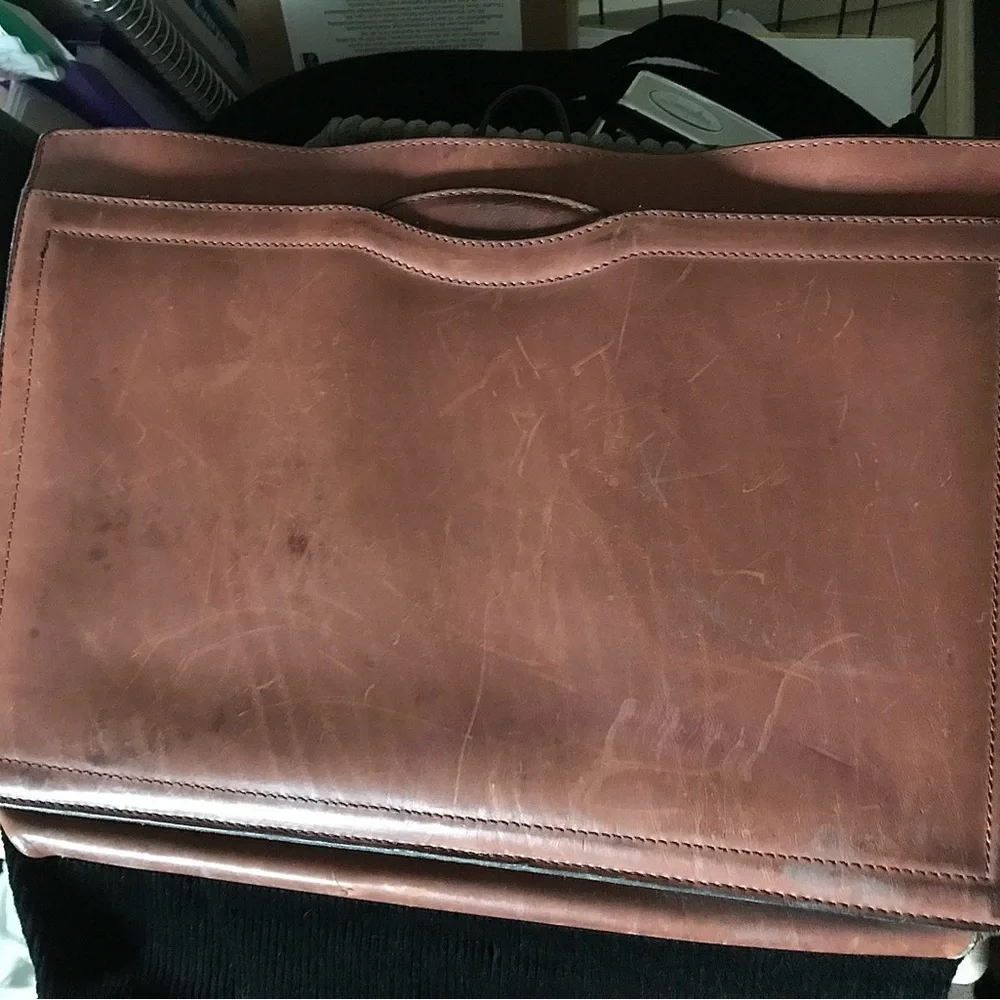Elegant Heavy Finely Crafted Leather Laptop Bag Professional Briefcase